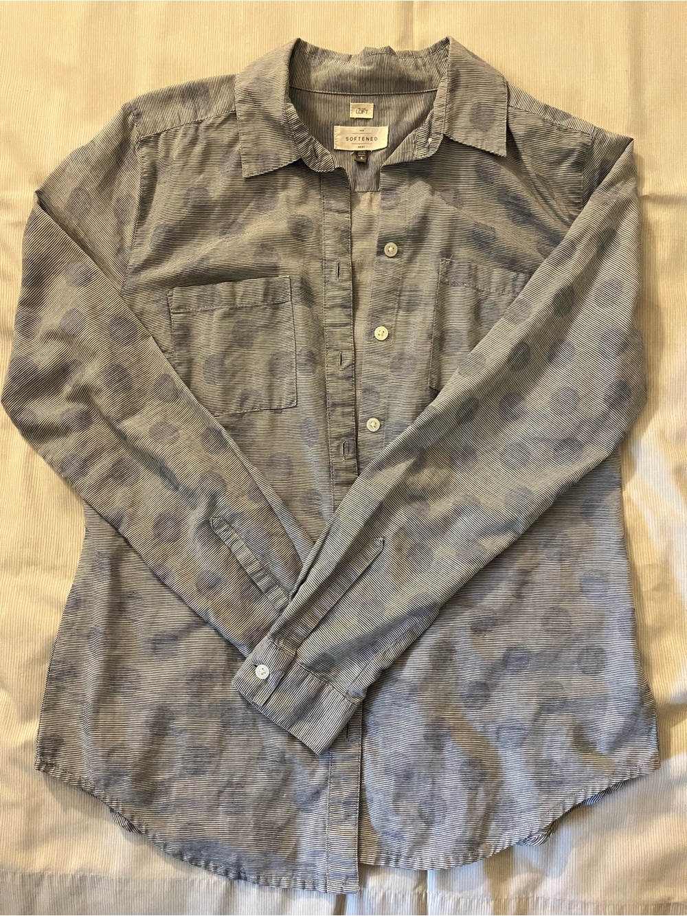 LOFT Softened Striped/ Dot Print Button-Up Shirt in Gray Size S